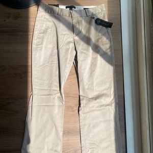 Banana Republic straight leg trousers in size 4